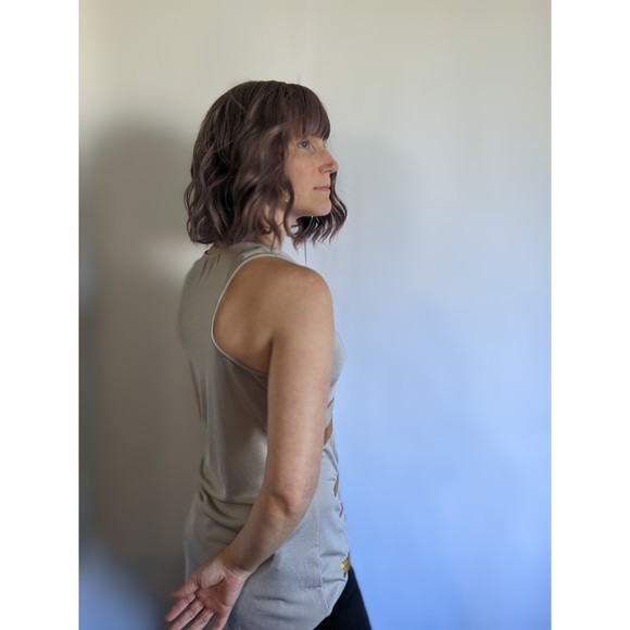 Gold sequined silver tank, sz M - Picture 4 of 7